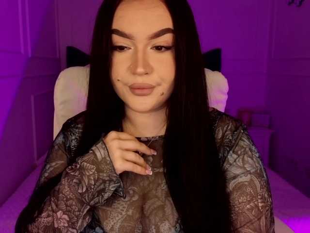 tinafox's BongaCams show and profile