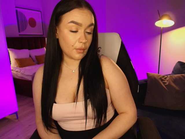 tinafox's BongaCams show and profile