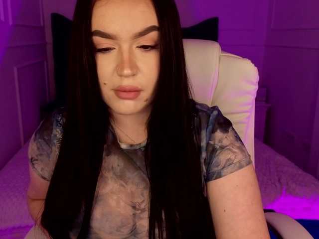 tinafox's BongaCams show and profile