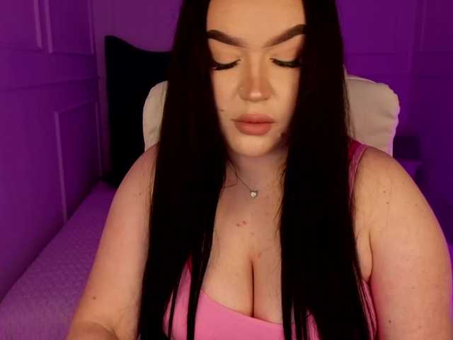 tinafox's BongaCams show and profile