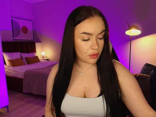 tinafox's BongaCams show and profile