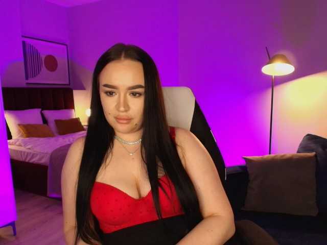 tinafox's BongaCams show and profile