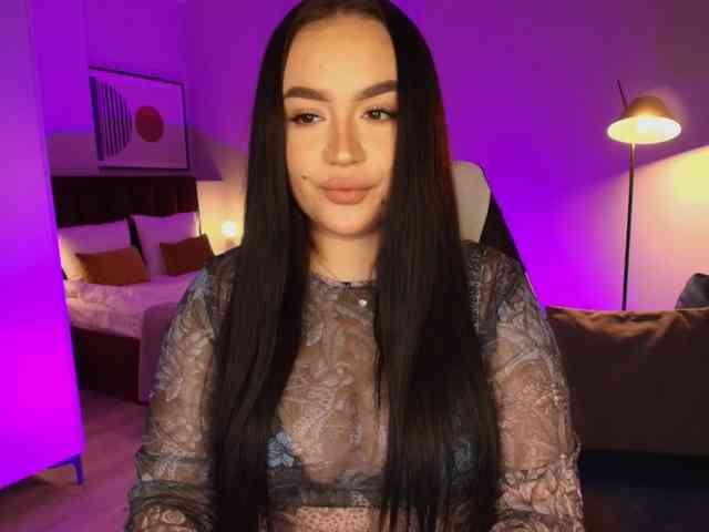 tinafox Live Webcam on BongaCams