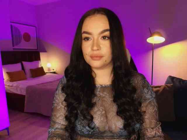 tinafox Live Webcam on BongaCams