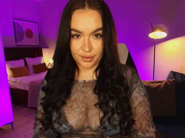 tinafox Live Webcam on BongaCams