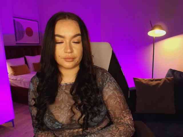 tinafox Live Webcam on BongaCams