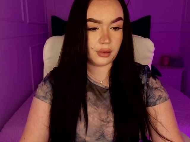 tinafox Live Webcam on BongaCams