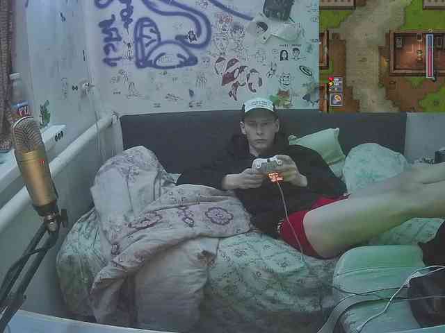 Aleszh Live Webcam on BongaCams