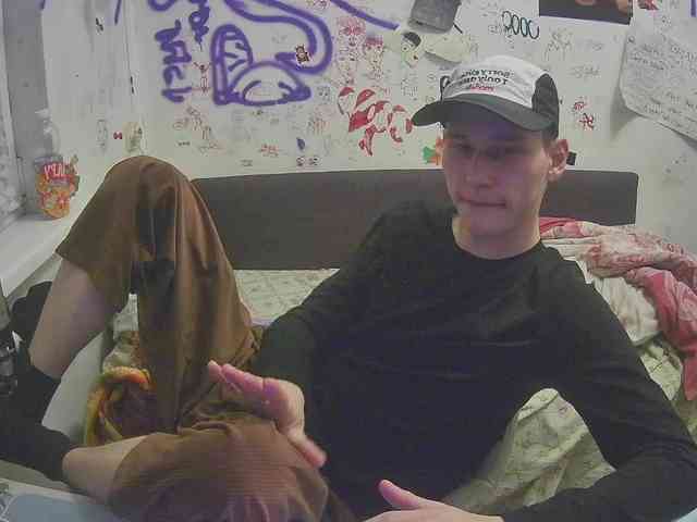 Aleszh Live Webcam on BongaCams