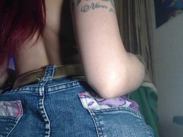 meghanhotx's BongaCams show and profile