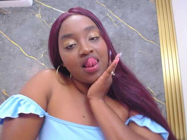 JORDAN-MOOR's BongaCams show and profile