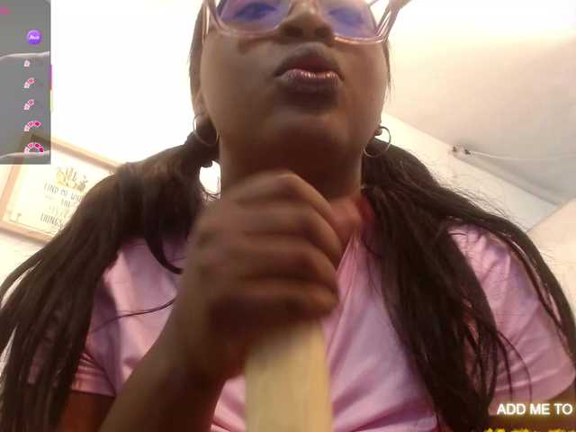 JORDAN-MOOR's BongaCams show and profile