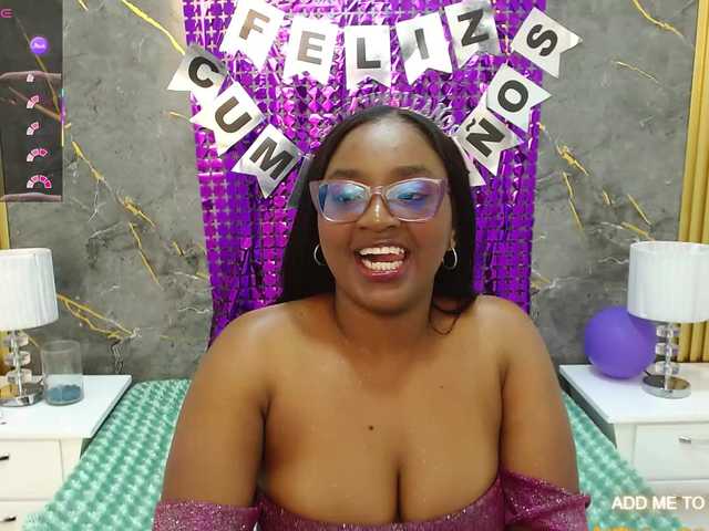 JORDAN-MOOR's BongaCams show and profile