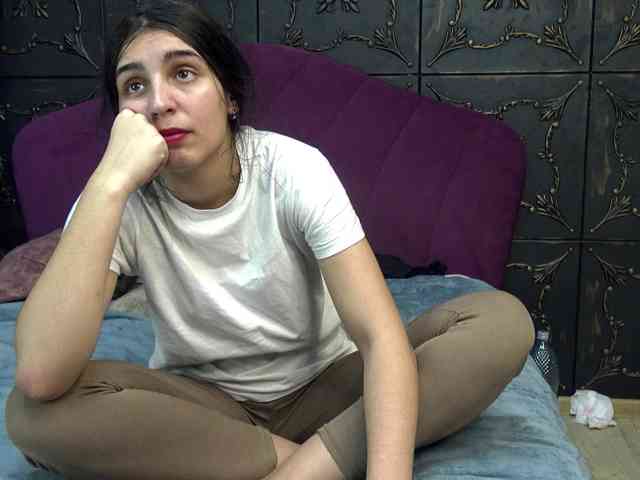 BellaHelios Live Webcam on BongaCams