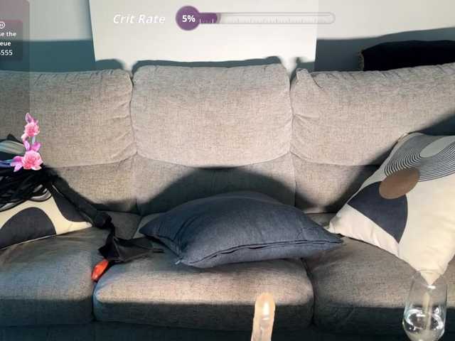 LinaVelle's BongaCams show and profile