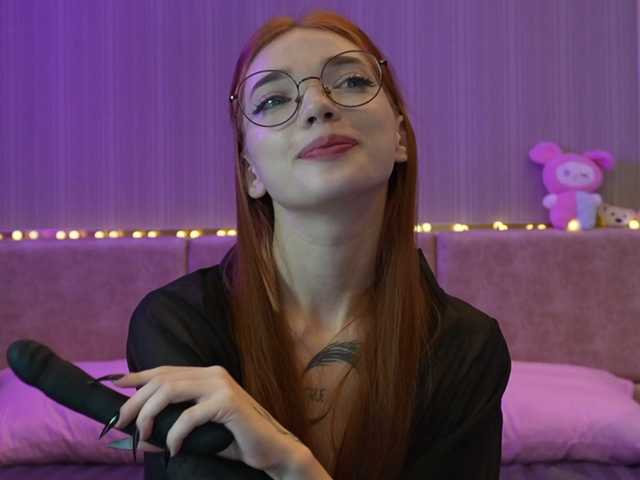 LinaVelle – webcam model profile photo