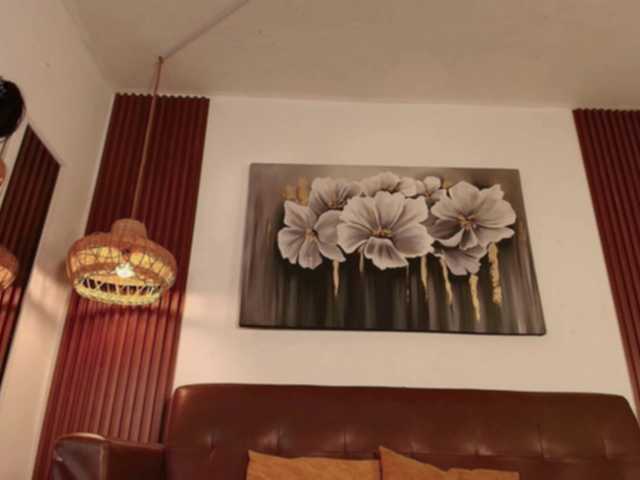 Alice-blaker's BongaCams show and profile