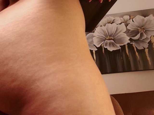 Alice-blaker's BongaCams show and profile