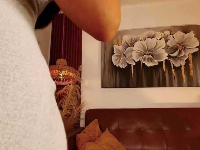 Alice-blaker's BongaCams show and profile