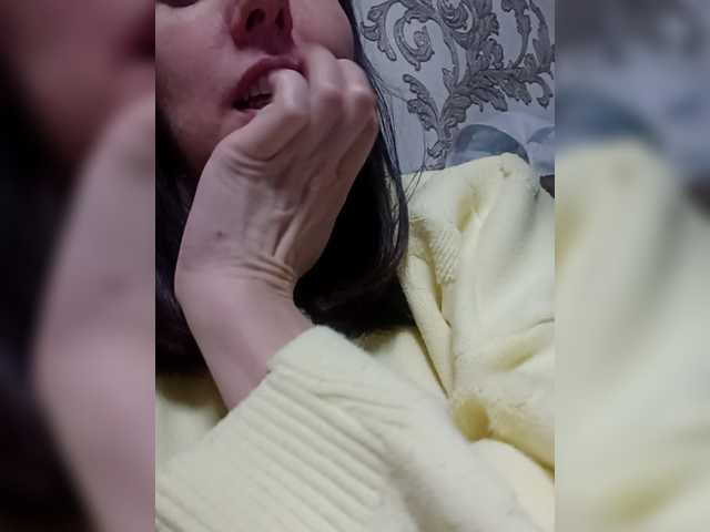 Milashka17's BongaCams show and profile