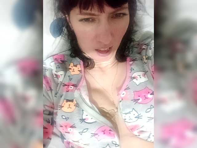 Milashka17's BongaCams show and profile