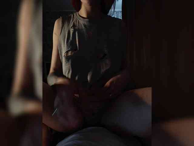 -WildCloudBerry- Live Webcam on BongaCams