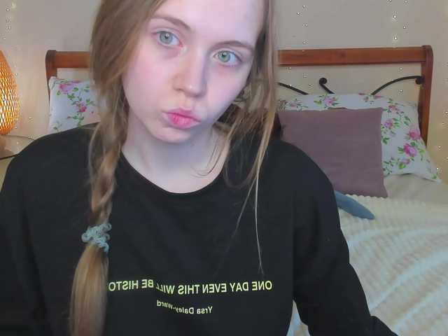 miya-soft's BongaCams show and profile