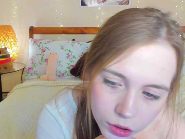 miya-soft's BongaCams show and profile