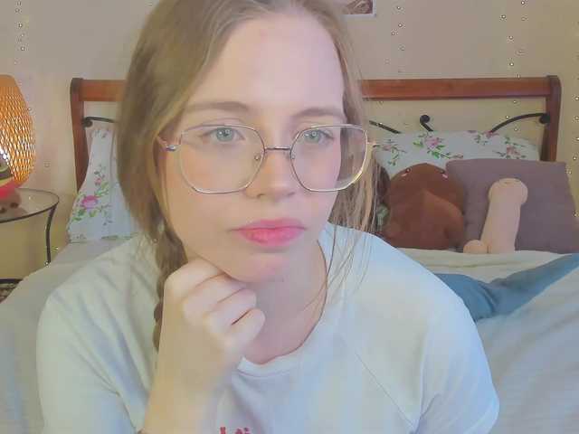 miya-soft's BongaCams show and profile