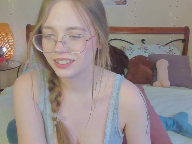 miya-soft's BongaCams show and profile