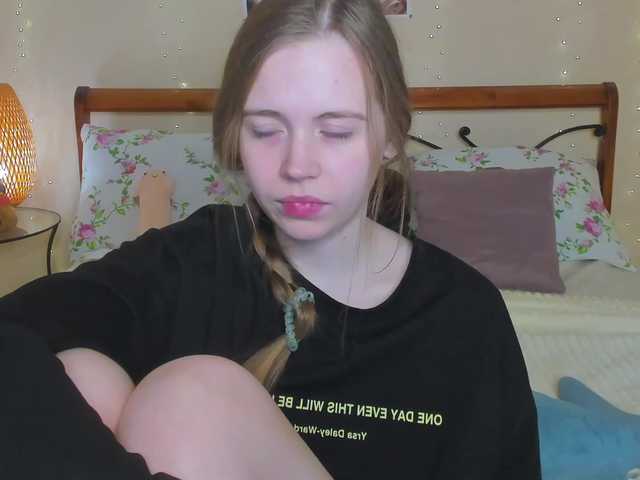 miya-soft's BongaCams show and profile