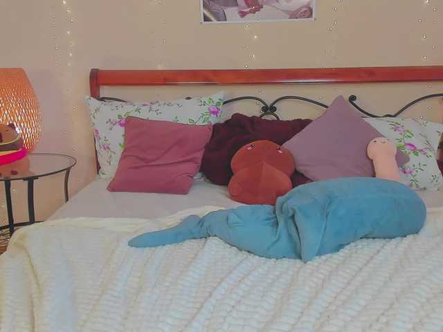 miya-soft's BongaCams show and profile