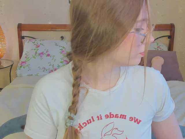 miya-soft's BongaCams show and profile