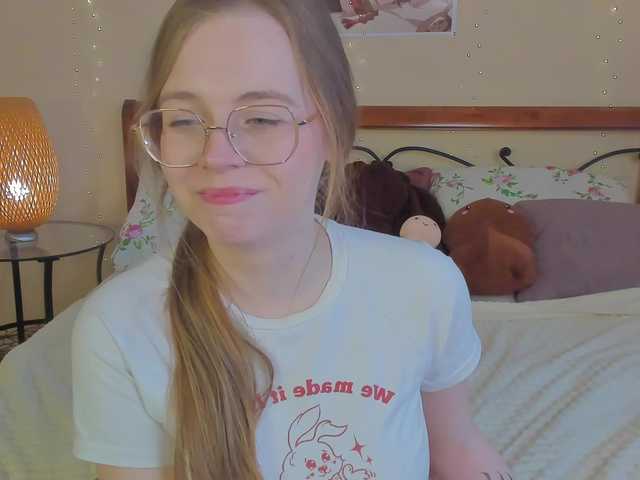 miya-soft's BongaCams show and profile