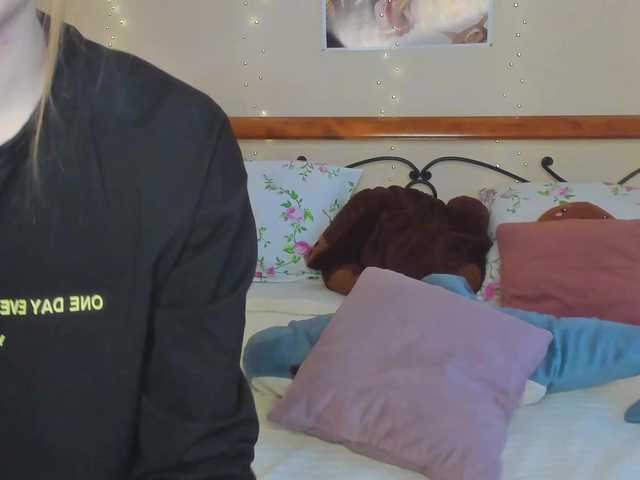 miya-soft's BongaCams show and profile