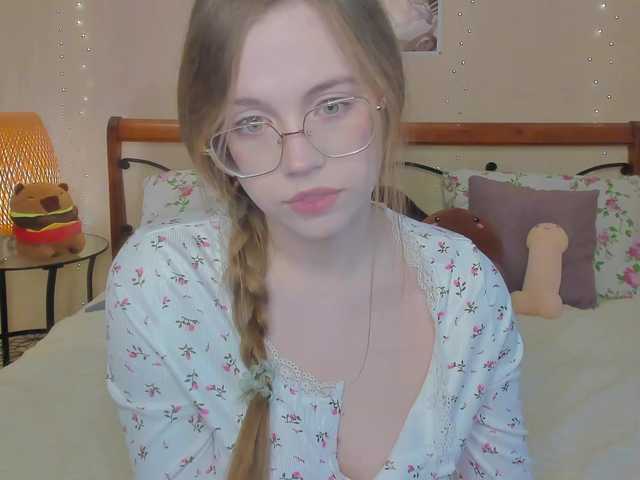 miya-soft's BongaCams show and profile