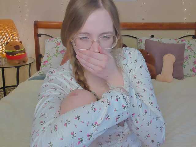 miya-soft's BongaCams show and profile