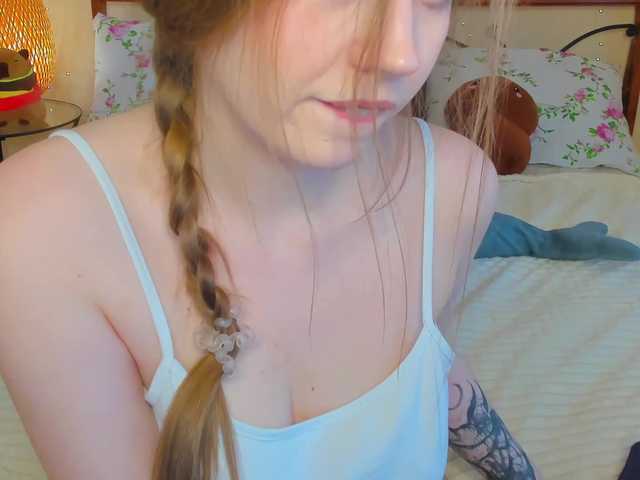 miya-soft's BongaCams show and profile