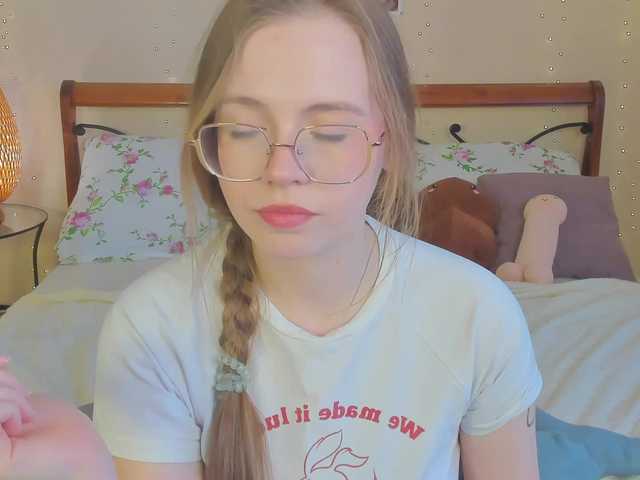 miya-soft's BongaCams show and profile