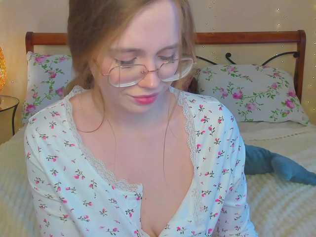 miya-soft's BongaCams show and profile