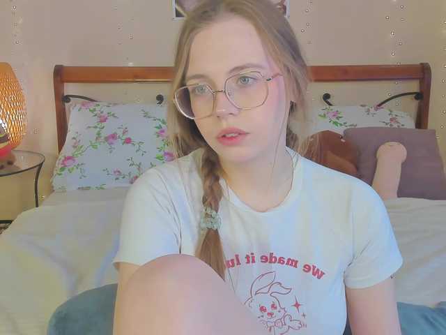 miya-soft's BongaCams show and profile