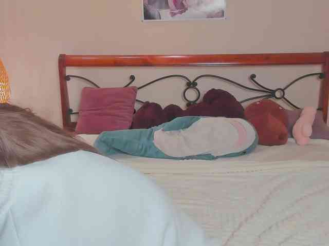 miya-soft Live Webcam on BongaCams