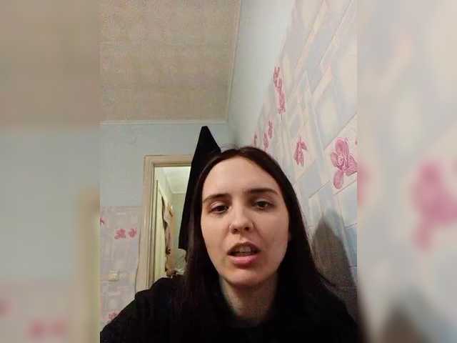 Matanikaa – webcam model profile photo