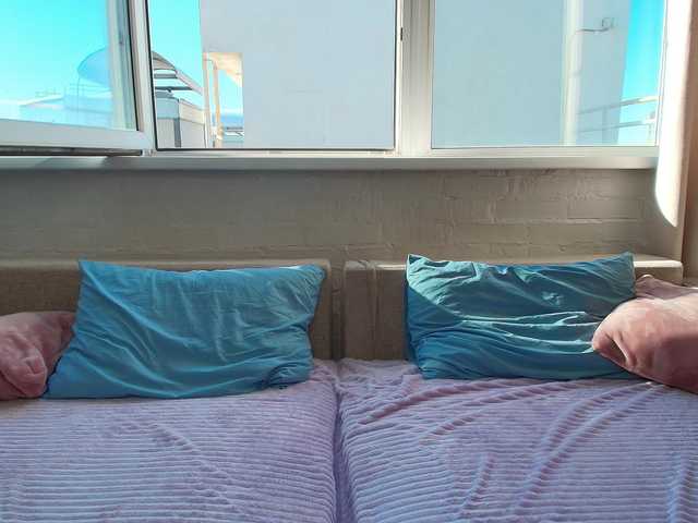 Sateitelu's BongaCams show and profile