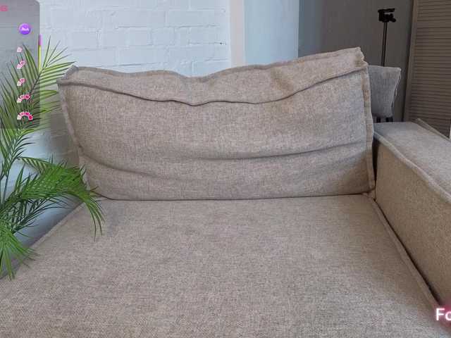 Sateitelu's BongaCams show and profile