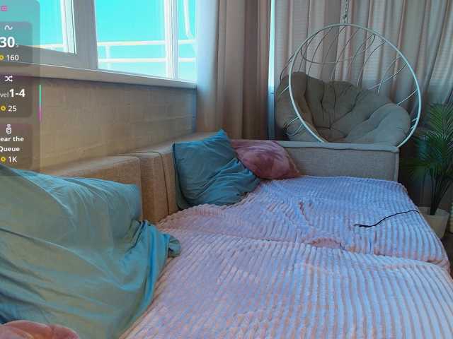 Sateitelu's BongaCams show and profile