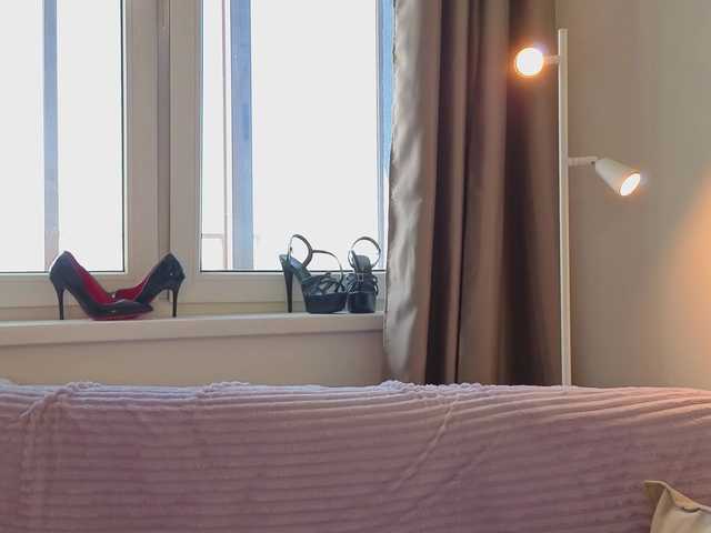 Sateitelu's BongaCams show and profile