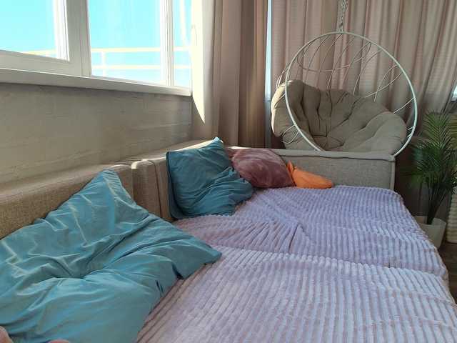 Sateitelu's BongaCams show and profile