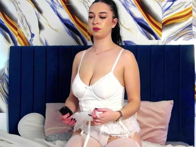 SophiaVelvet's BongaCams show and profile