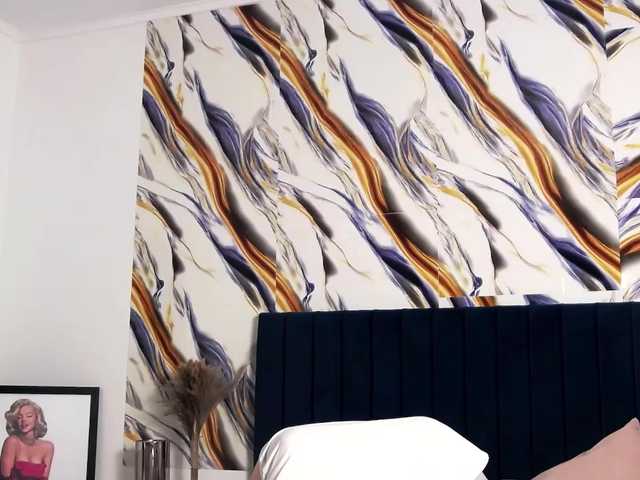 SophiaVelvet's BongaCams show and profile